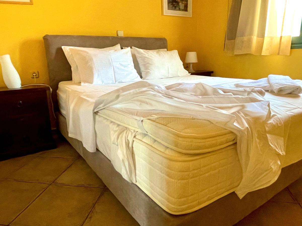 Villa Kirki Apartments Agia Efimia Dış mekan fotoğraf