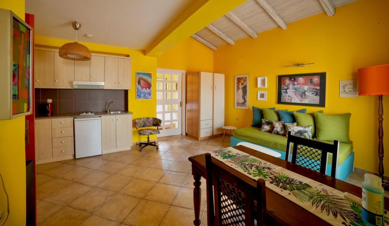 Villa Kirki Apartments Agia Efimia Dış mekan fotoğraf