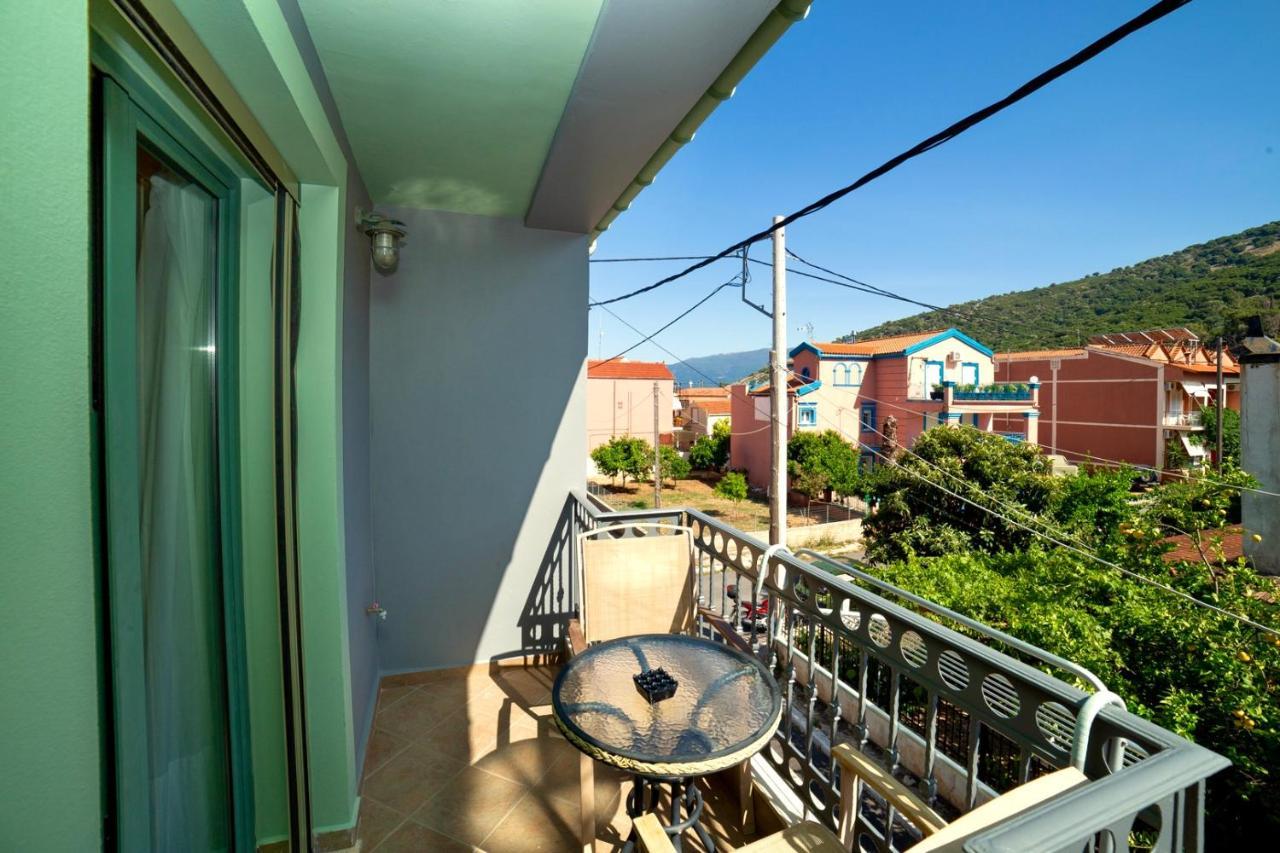 Villa Kirki Apartments Agia Efimia Dış mekan fotoğraf