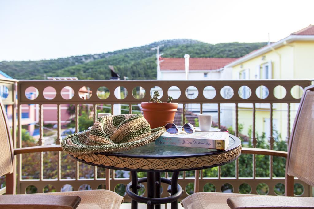 Villa Kirki Apartments Agia Efimia Dış mekan fotoğraf