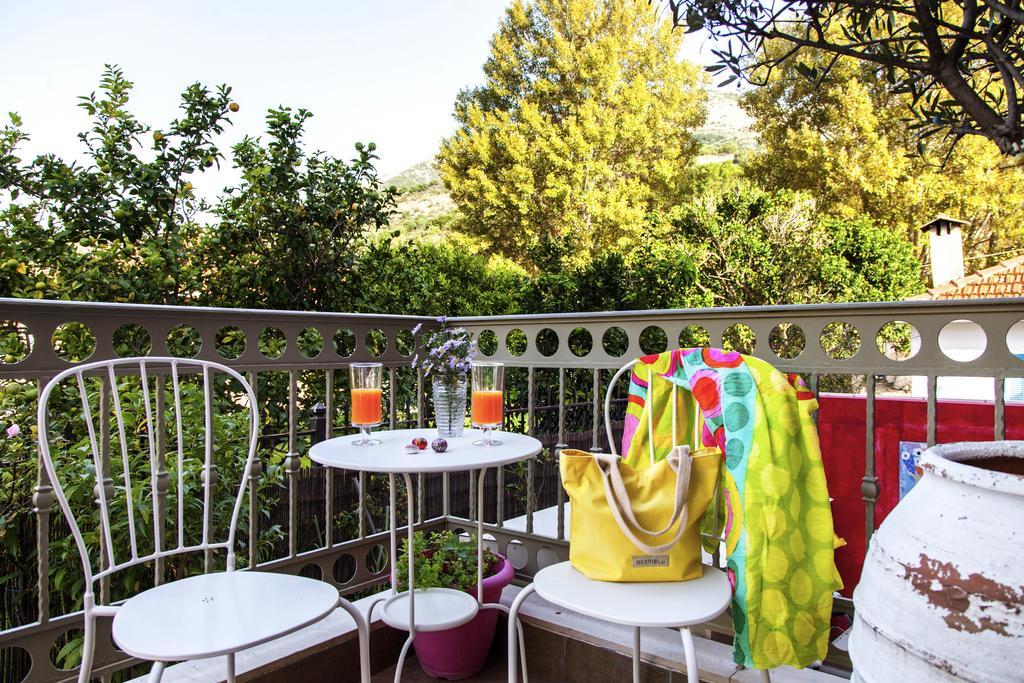 Villa Kirki Apartments Agia Efimia Dış mekan fotoğraf